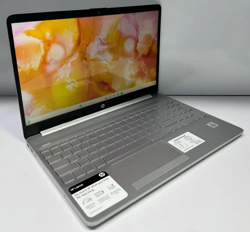 Ноутбук HP 3 Ноутбук HP 3