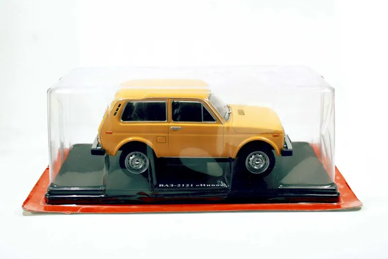 Игрушечная модель Жигулей ВАЗ-2105 и не только, масштаб 1:24 — фото 7