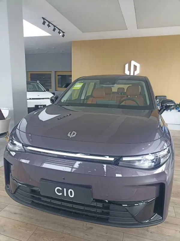 Leapmotor C10 hybrid 210km, naxt va halol nasiya 3 Leapmotor C10 hybrid 210km, naxt va halol nasiya 3