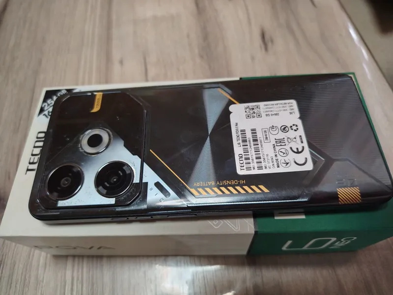 Продам мобильный телефон tecno pova 6 neo — фото 4