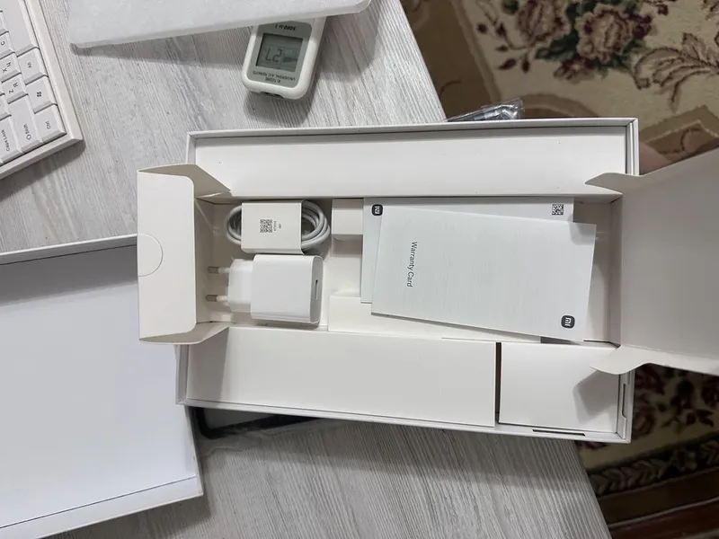 Redmi Pad Se sotiladi yengi 1 Redmi Pad Se sotiladi yengi 1