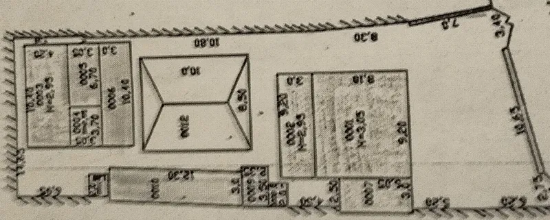 8 soʻtihli hovli uy sotiladi