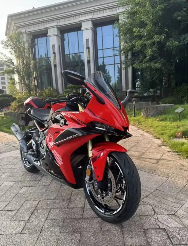 Voge 660 S . 2 Voge 660 S . 2