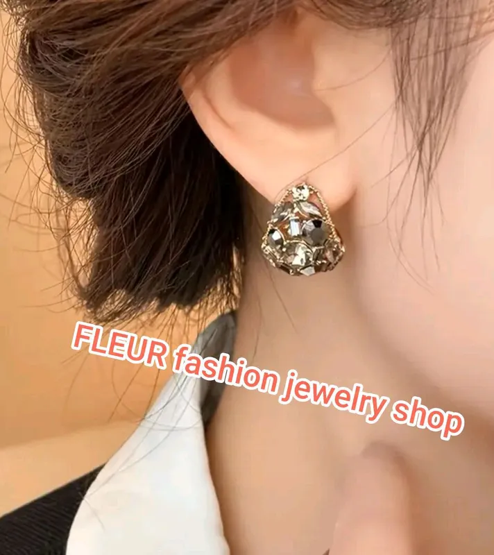 Серьги / сирга / со стразами Swarovski 1 Серьги / сирга / со стразами Swarovski 1