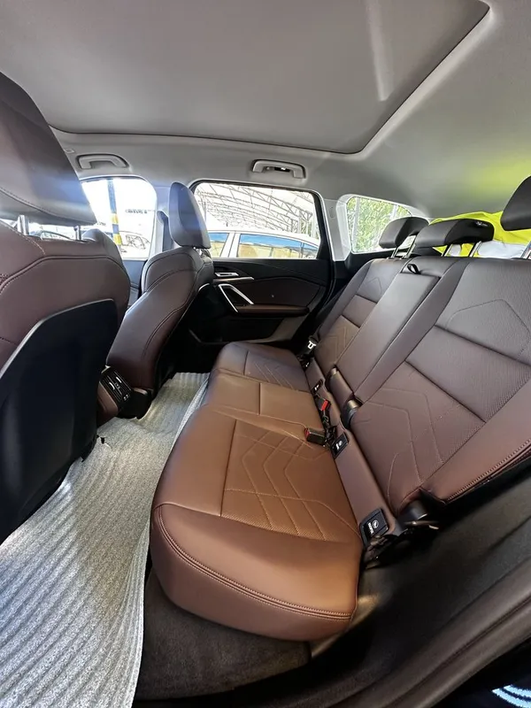 Bmw ix1 25l 2025 7
