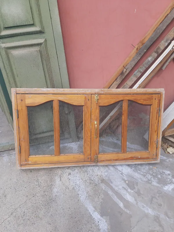 Продам рамы деревяные б/у. 2 Продам рамы деревяные б/у. 2