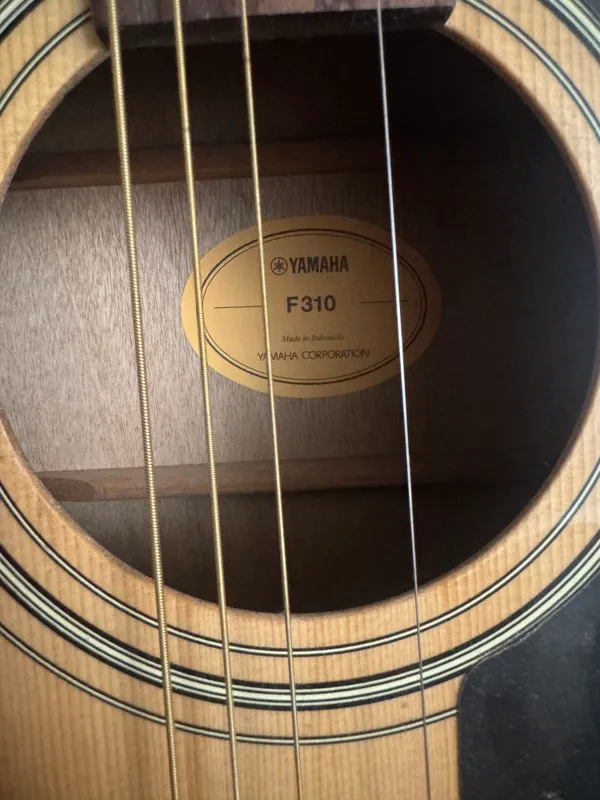 Gitara 2
