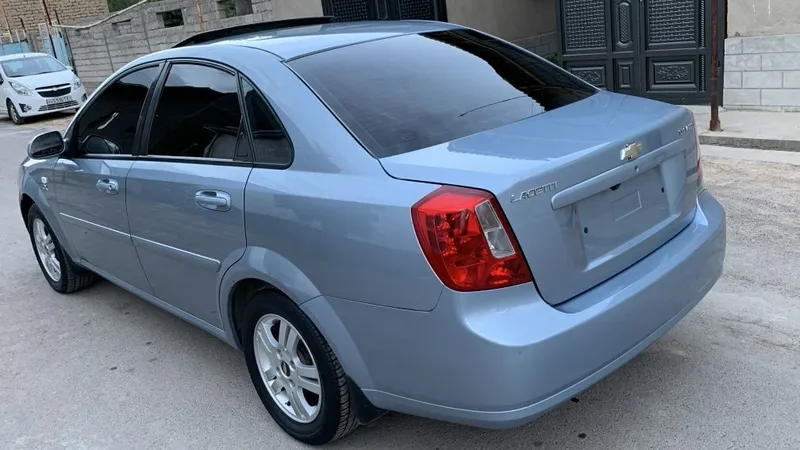 Chevrolet Lacetti 1.6 4
