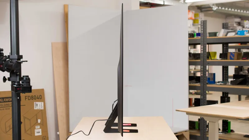 Телевизор OLED Samsung QE - 55 / 65 / 77 / 83 S85F (Новинки 2025) — фото 3