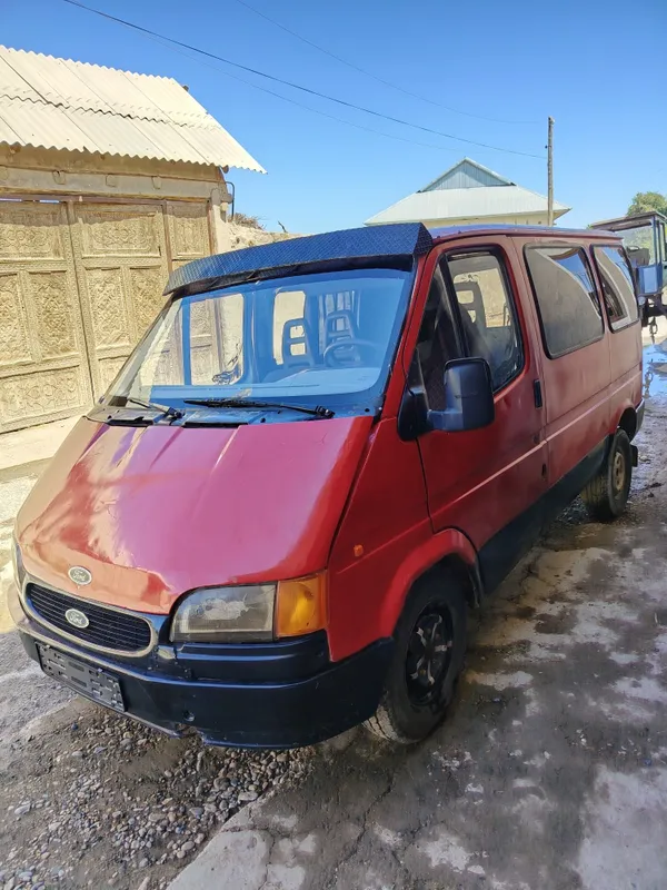 Продаётся Ford Transit 3 Продаётся Ford Transit 3