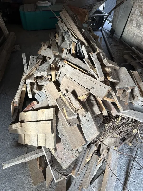 Utin sotiladi bir labo chiqadi 1 Utin sotiladi bir labo chiqadi 1