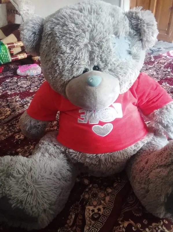 Teddy yumshoq ayiqcha sotiladi holati yaxshi
