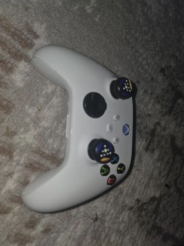 Продам Xbox series s в хорошем состоянии 3