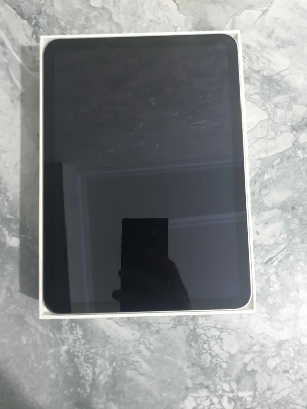 ipad a16 Новый почти не пользованный — фото 3