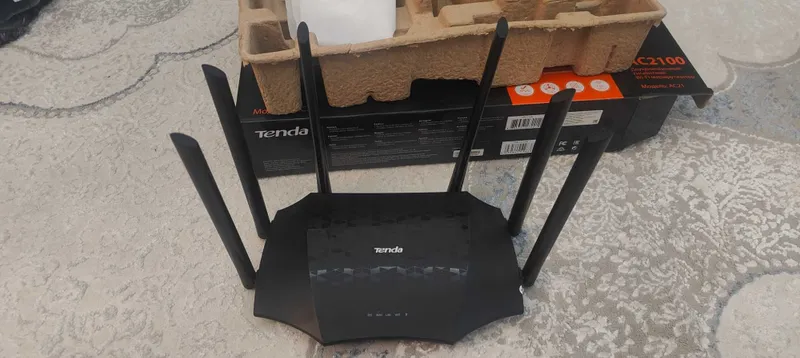 Двухдиапазонная гигабитный WI-FI маршрутизатор AC21