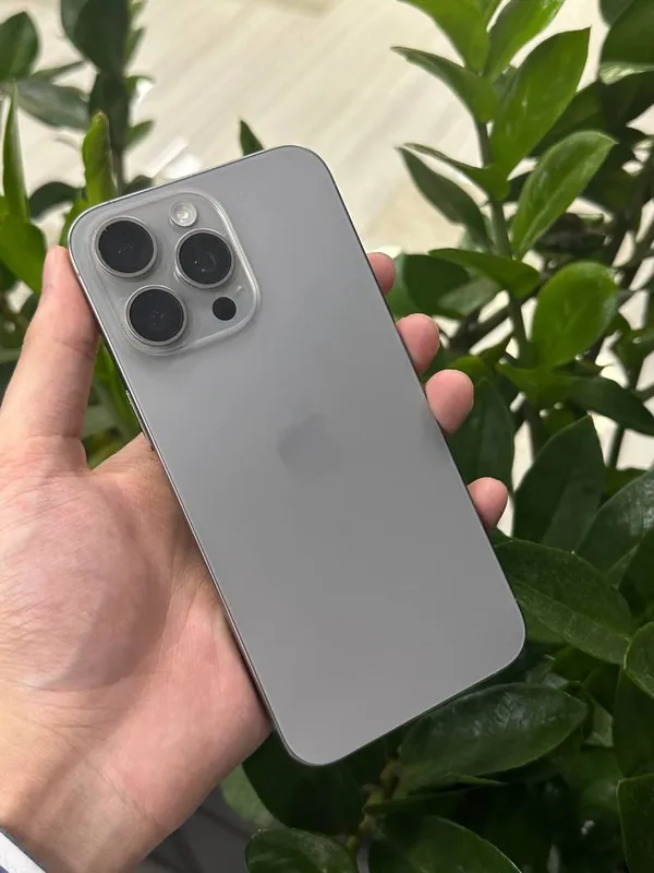 Iphone 15 pro max natural — фото 4