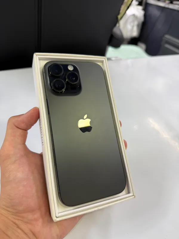 iPhone 16 pro max black 95% 2 iPhone 16 pro max black 95% 2