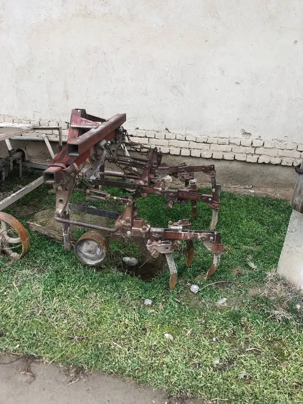Trakror sotiladi 5 Trakror sotiladi 5