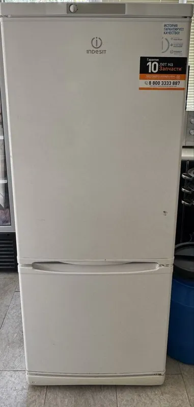 Холодильник Indesit стиральная машина Samsung 1 Холодильник Indesit стиральная машина Samsung 1