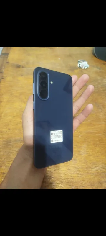 Samsung Galaxy A 57 — фото 1
