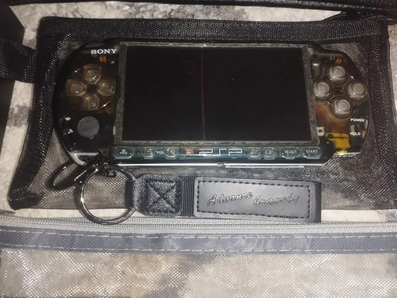Assalom Alekum Psp Sotiladi Original 3000 Seriya 128Gb Black Clear — фото 1