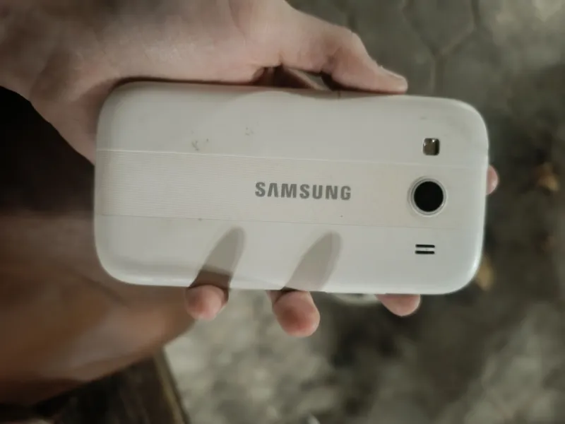 Продам Samsung срочно 2 Продам Samsung срочно 2