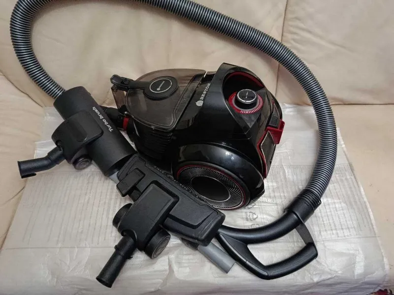 Пылесос BESTON 2000 W.Контейнер пылесборник.Отличный.Гарантия. — фото 1