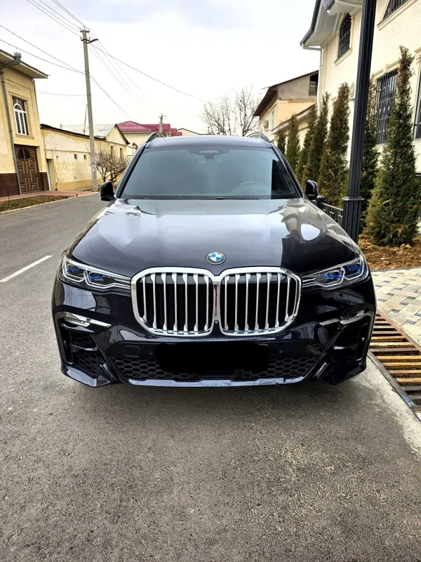 BM₩ X7 2019 yil hech qanaqa ishi yoq