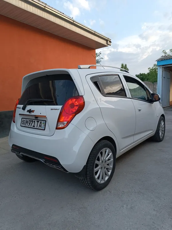 Chevrolet spark avtomabili — фото 4