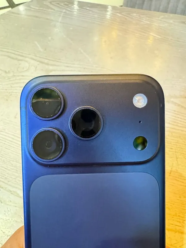 Iphone 17 pro ZA/A Blue 4 Iphone 17 pro ZA/A Blue 4