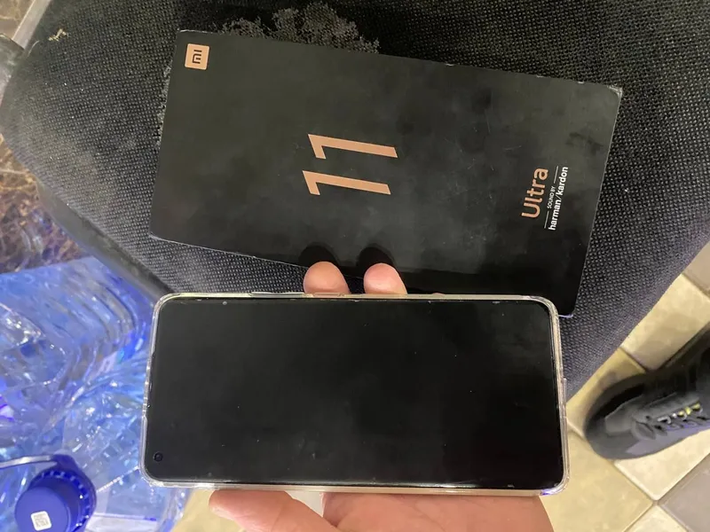 Xiaomi 11 Ultra 12/256, коробка есть 4