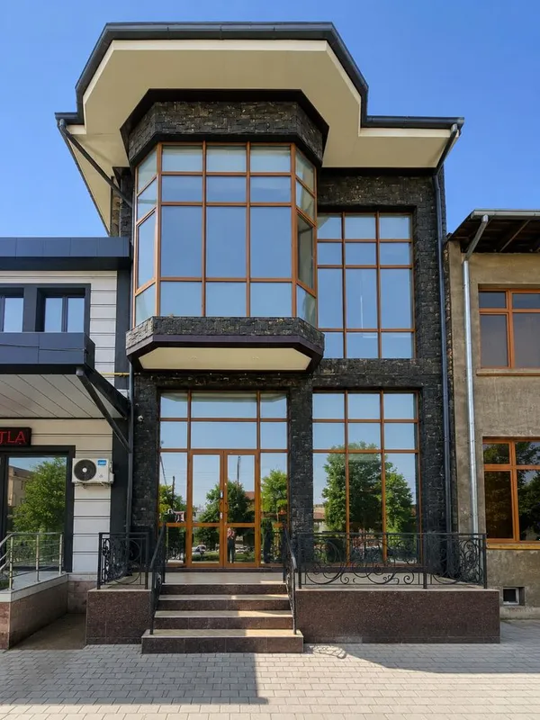 Remax Эльвина| Центр Луначарский Здание на первой линии 671 кв.м