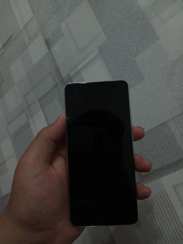 Samsung S21 5G продаётся 1