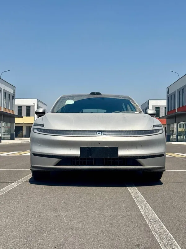 Nevo A06 EV (2025) — Yangi 0 km, 510 km masofa, Premium Sedan! 25500$ 4 Nevo A06 EV (2025) — Yangi 0 km, 510 km masofa, Premium Sedan! 25500$ 4