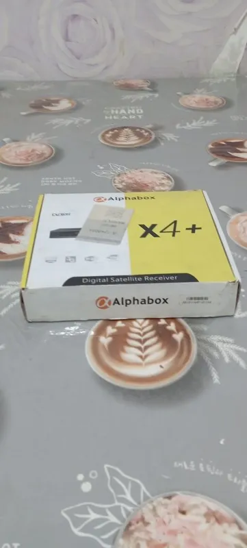 Продается тюнер "Alfabox" тюнер сотилмоқда. 1