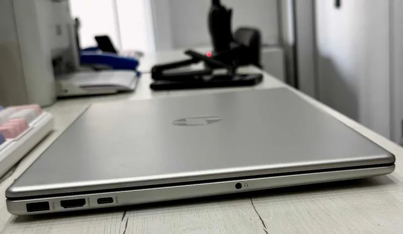 Ноутбук HP Laptop 15-Core i5 Noutbook xolati yangi 7