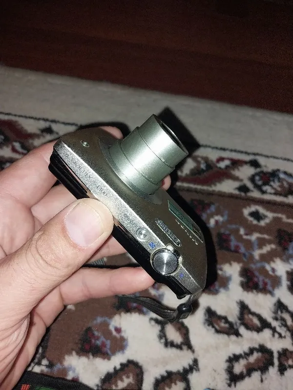 Nikon raqamli fotoaparat 2 Nikon raqamli fotoaparat 2