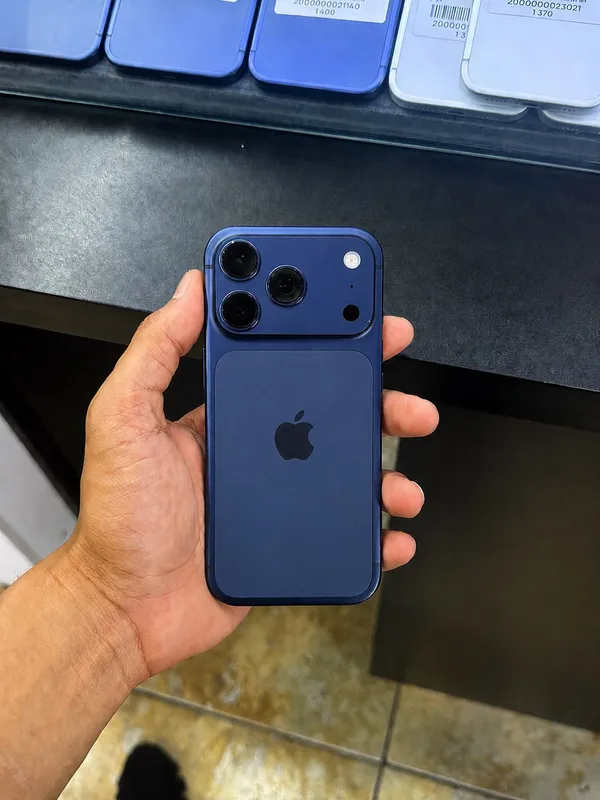 Iphone 17 pro 1
