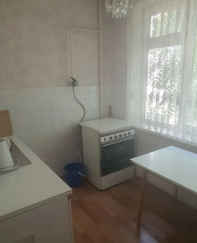 3 хонали квартира сотилади 6