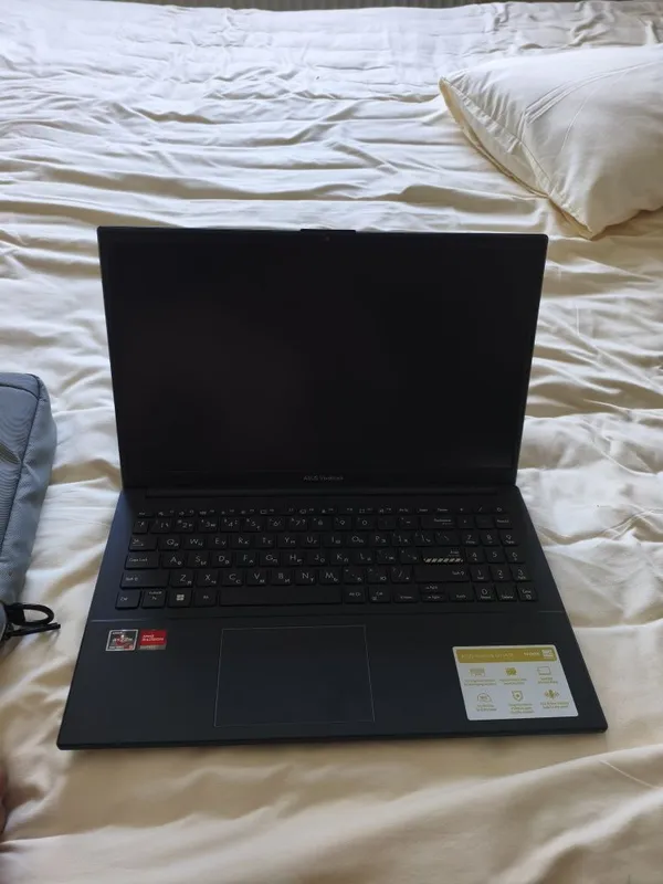Asus vivobook sotiladi 7 Asus vivobook sotiladi 7