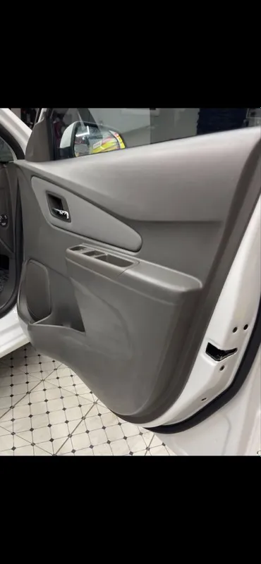 Salon laminatsiya 1 kafolati bilan