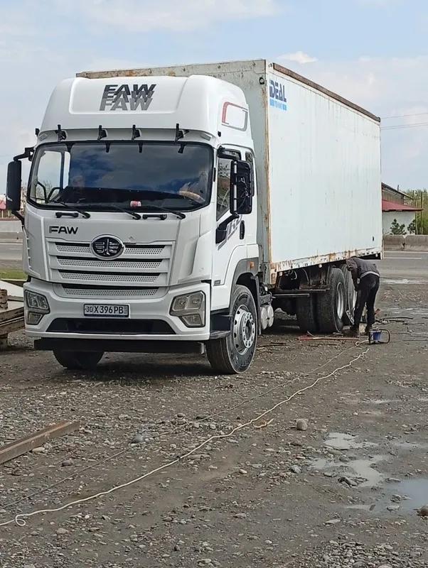 Kuzuf furgon sotiladi Faw Chacman Kamaz Isuzilarga — фото 2