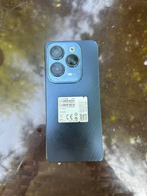 Телефон Infinix HOT 40 PRO 256 GB 1