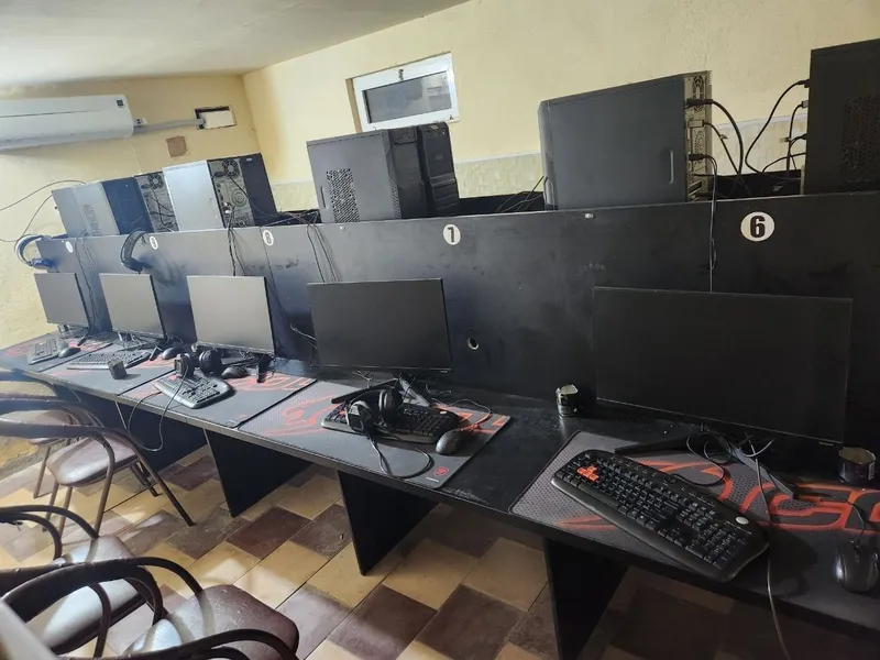 Kompyuter game klub 15 ta 4 Kompyuter game klub 15 ta 4