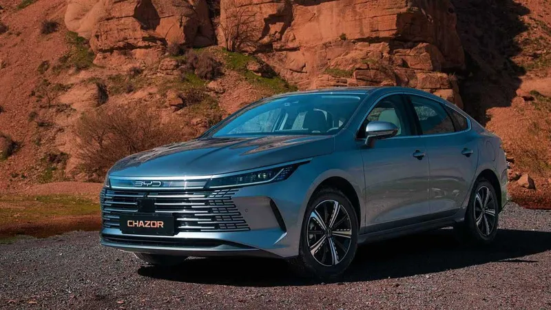 автомобиль BYD CHAZOR автомобиль BYD CHAZOR