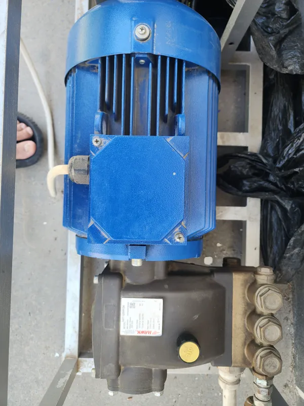 hawk Karcher sotiladi 200bar 1