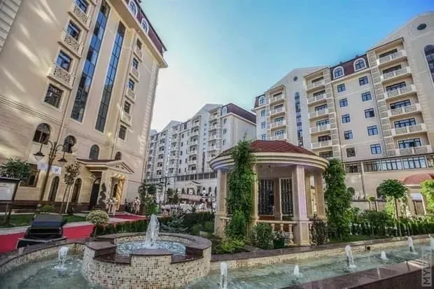 ЖК Новомосковская GOLDEN HOUSE. 4-х комнатная1300$