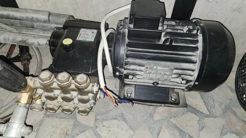 Мойсам апарат 2 комплект яхши холода б/у Made in ITALY 4 Мойсам апарат 2 комплект яхши холода б/у Made in ITALY 4
