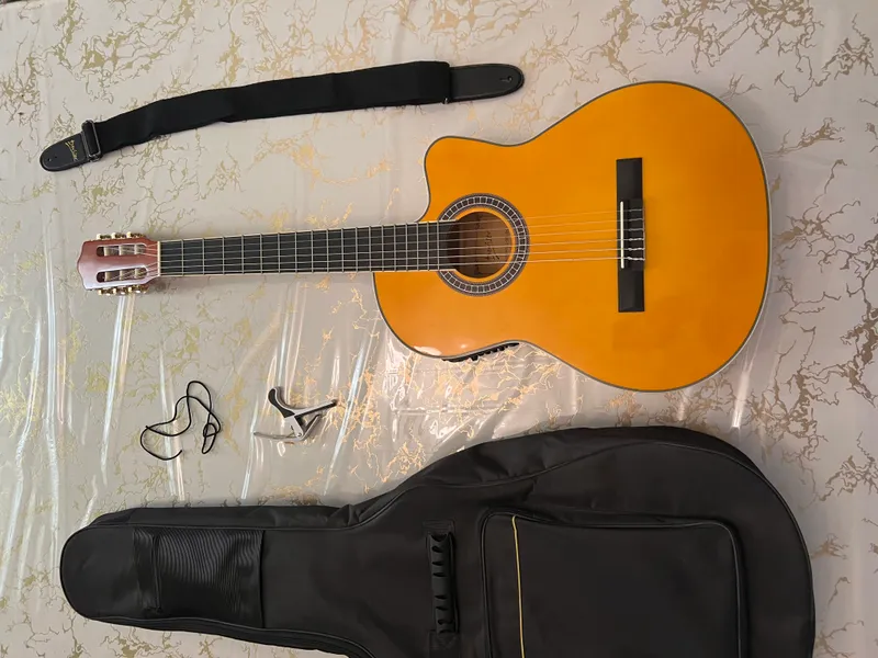 Gitara 4 Gitara 4