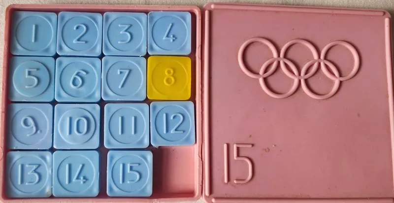 Головоломка игра ''15'' пятнашки' (советская)